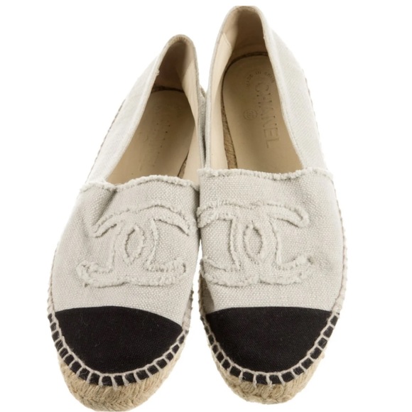 Interlocking CC Logo Canvas Espadrilles Chanel size 37 - Picture 4 of 7